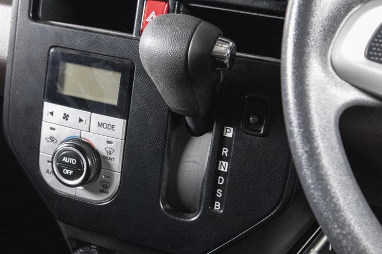 Subaru Justy 15 из 18