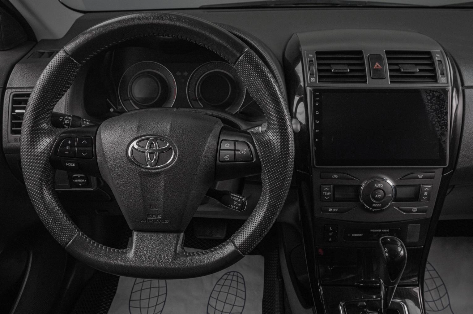 Toyota Corolla 16 из 19