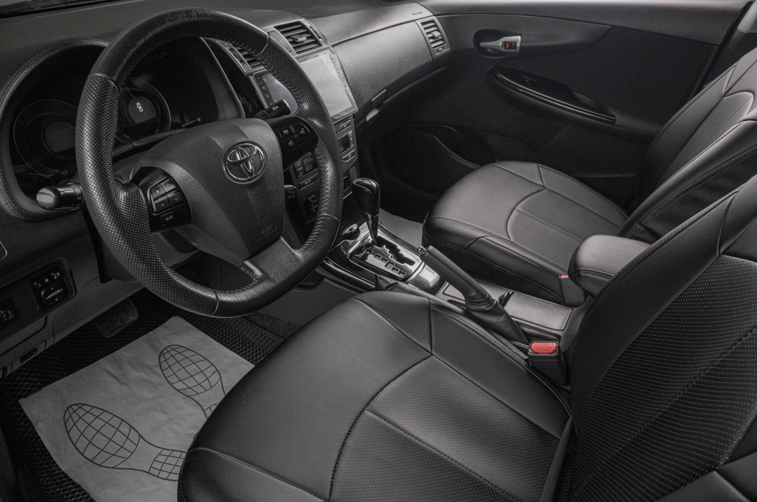 Toyota Corolla 8 из 19