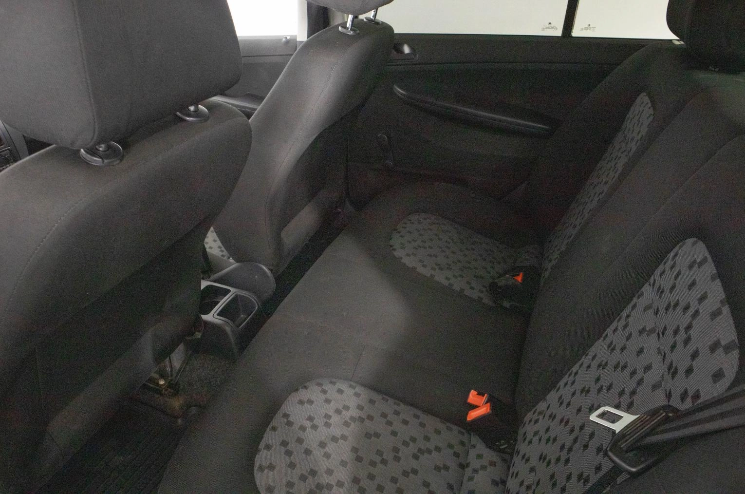 Skoda Fabia 9 из 21