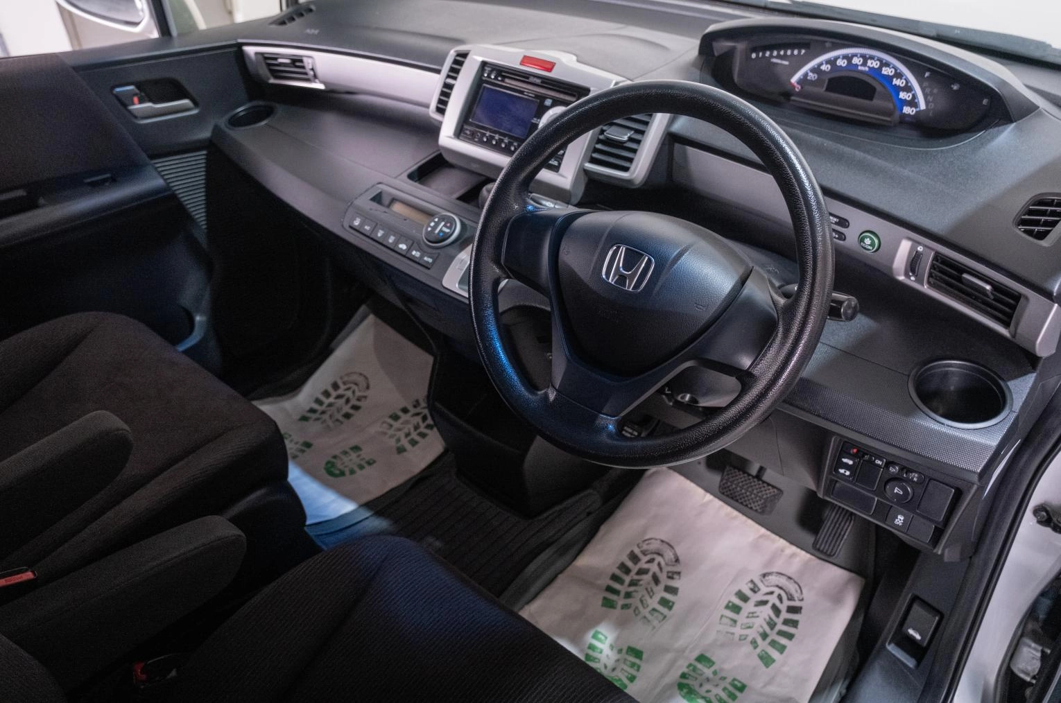 Honda Freed 7 из 23