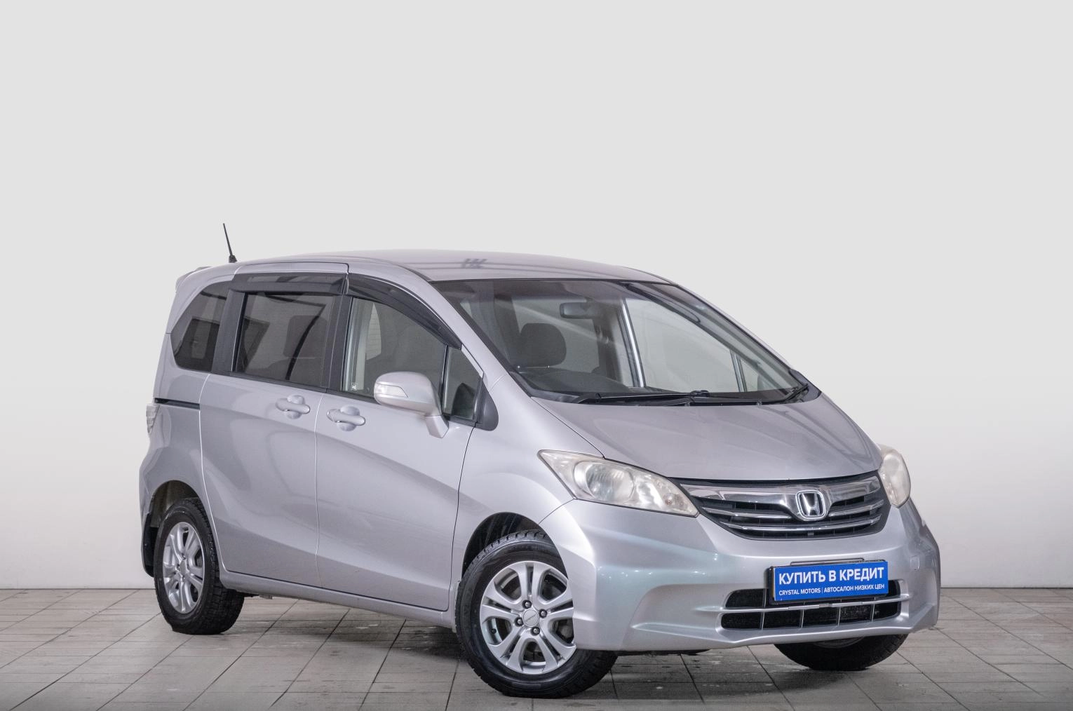 Honda Freed 1 из 23