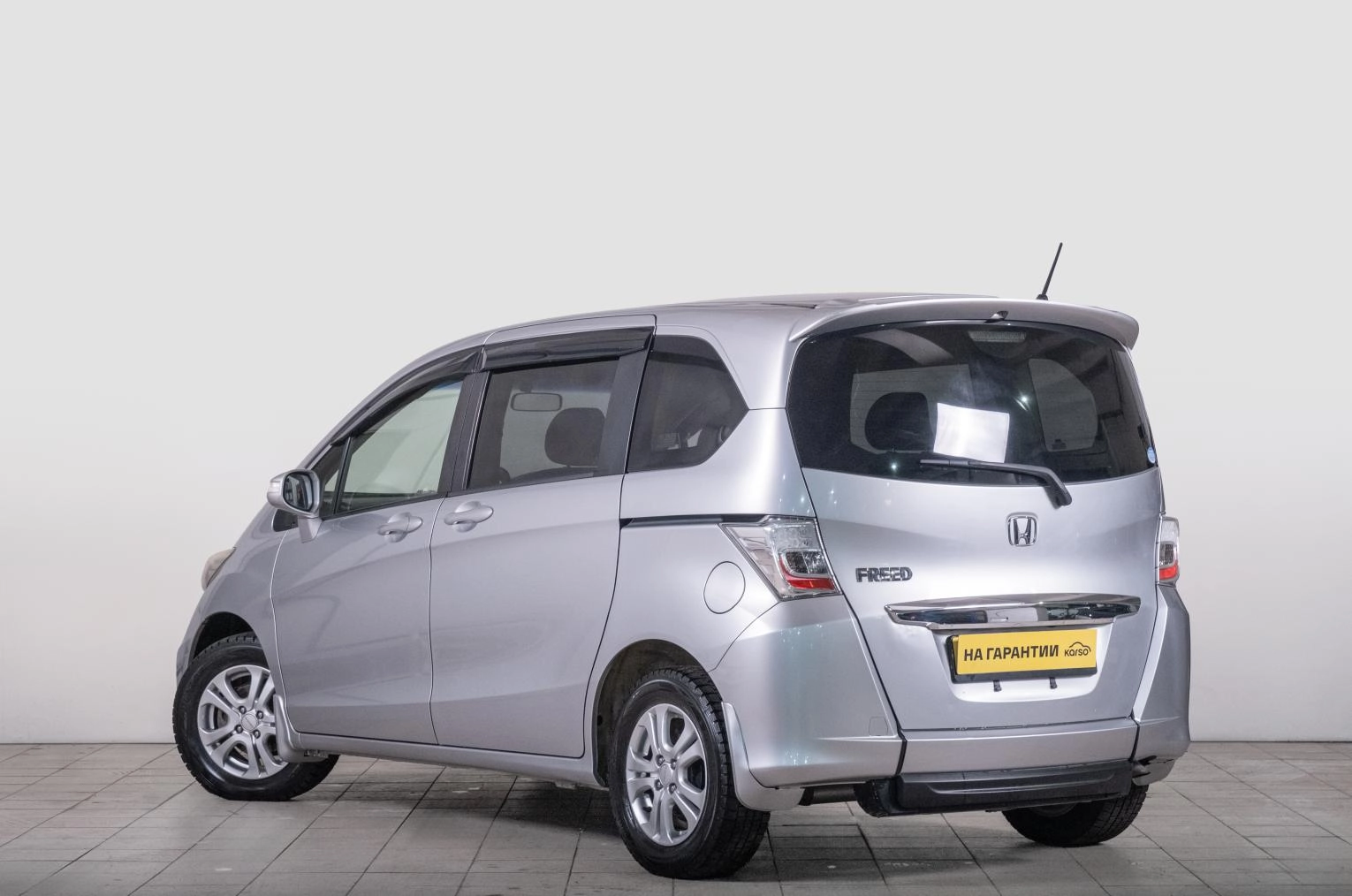 Honda Freed 5 из 23