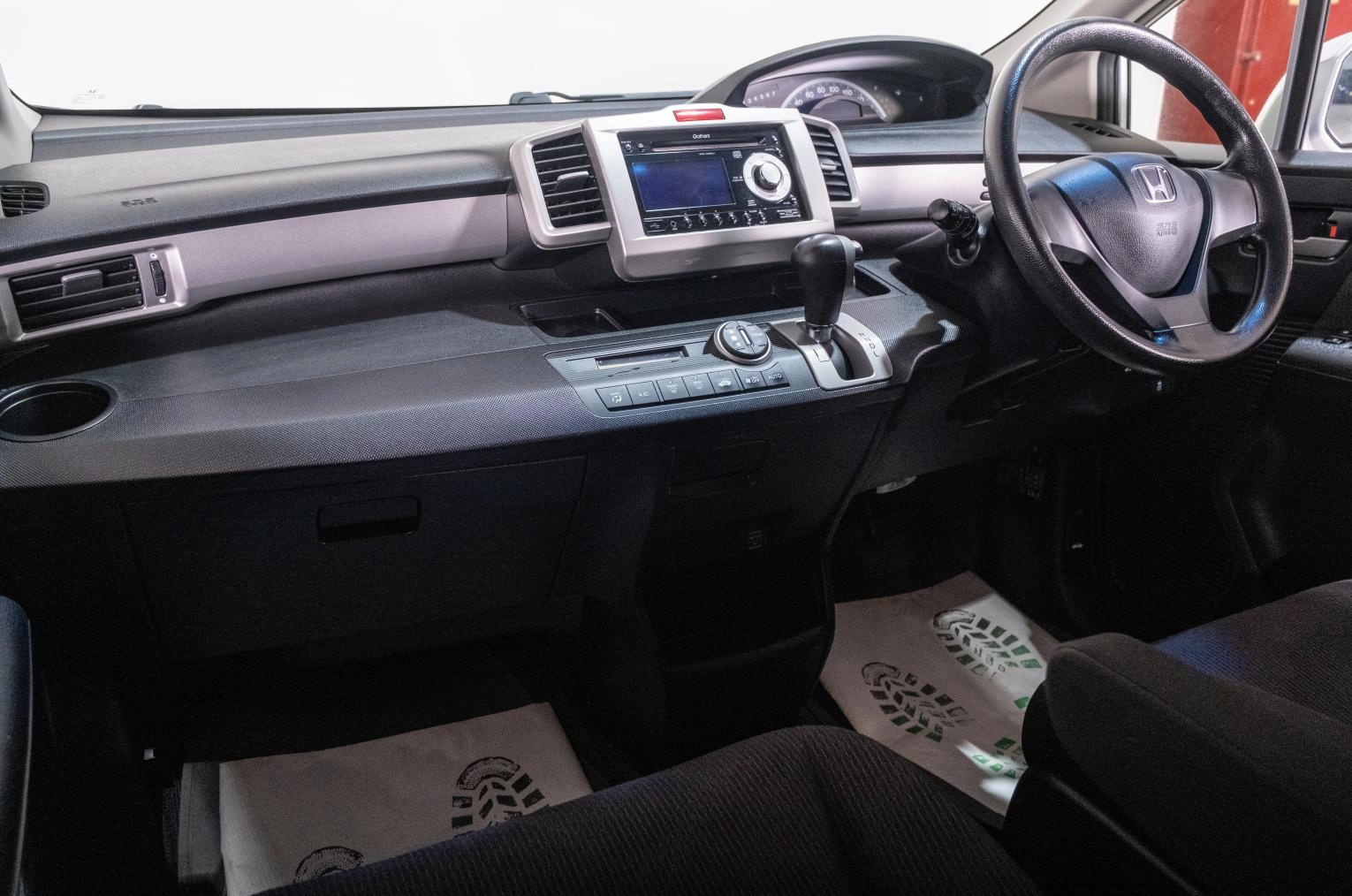 Honda Freed 15 из 23