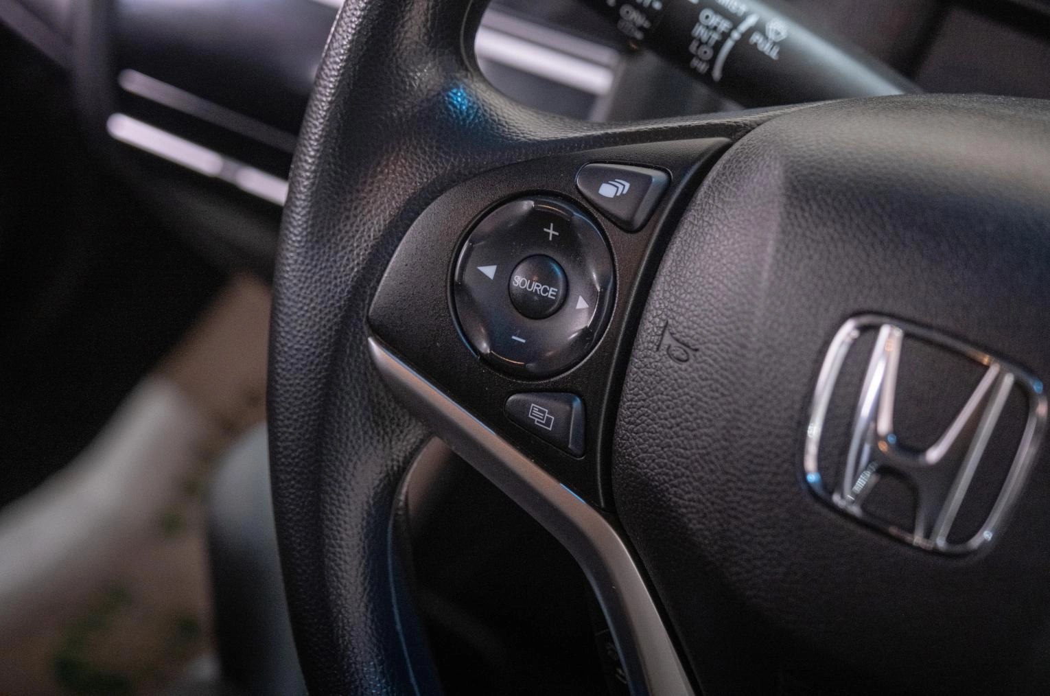 Honda Fit 12 из 22