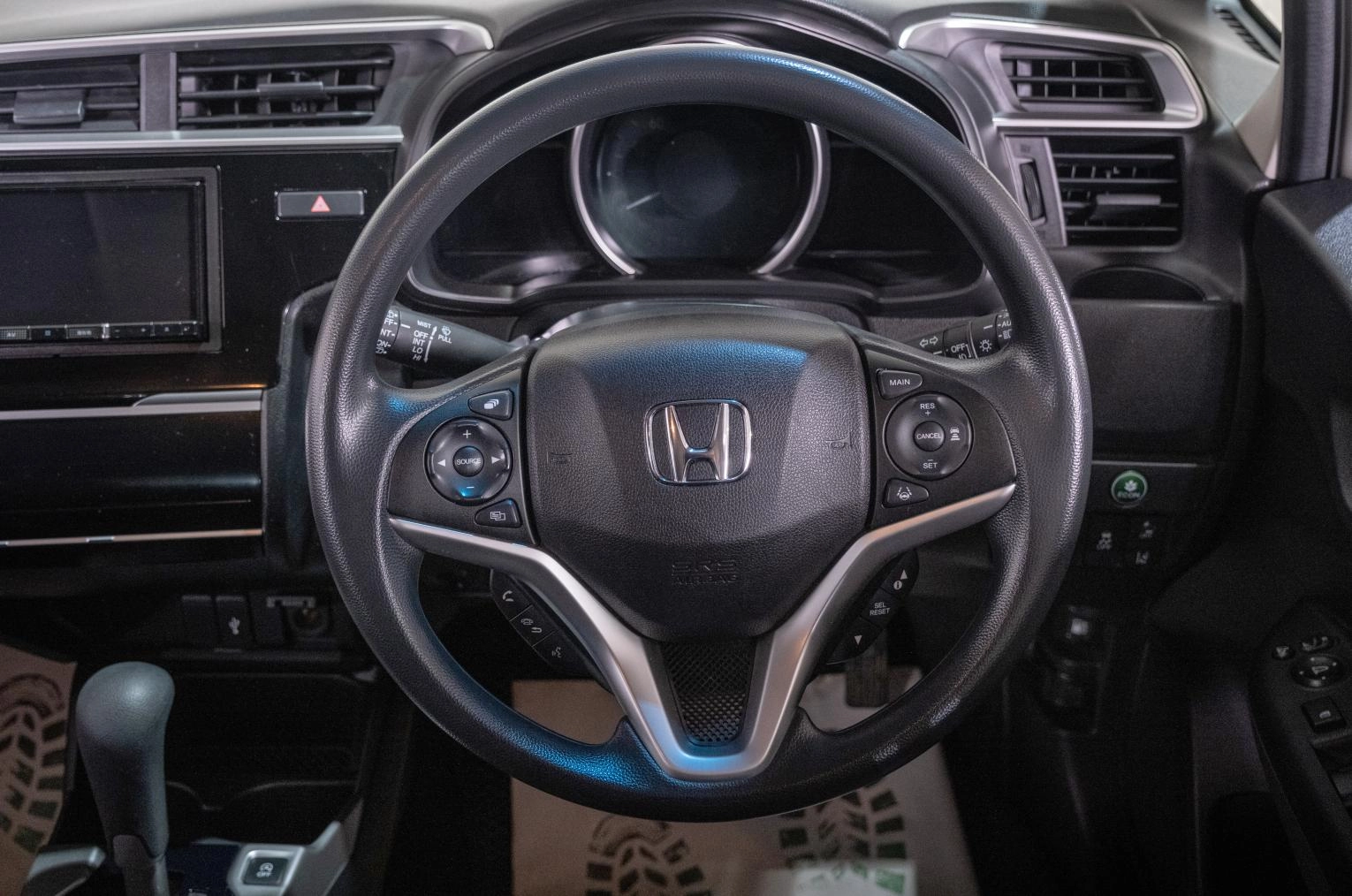 Honda Fit 11 из 22