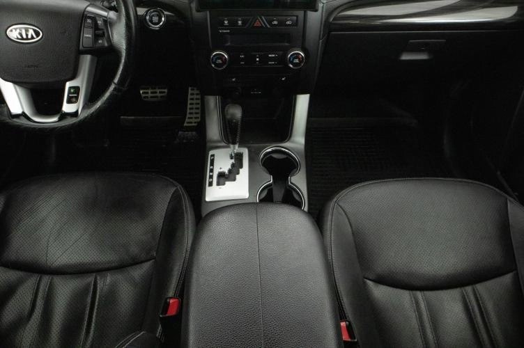 KIA Sorento 18 из 24