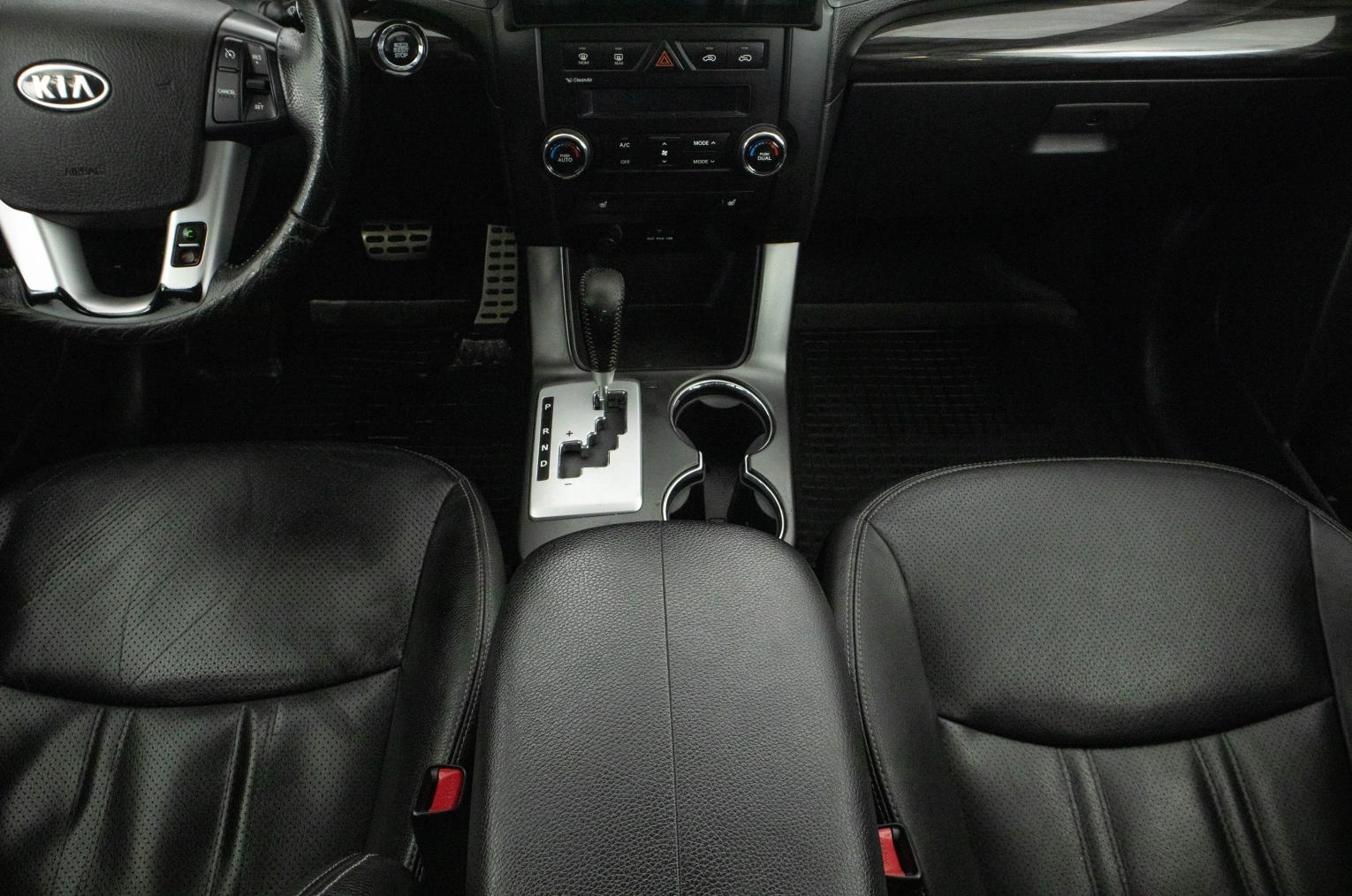 KIA Sorento 18 из 24