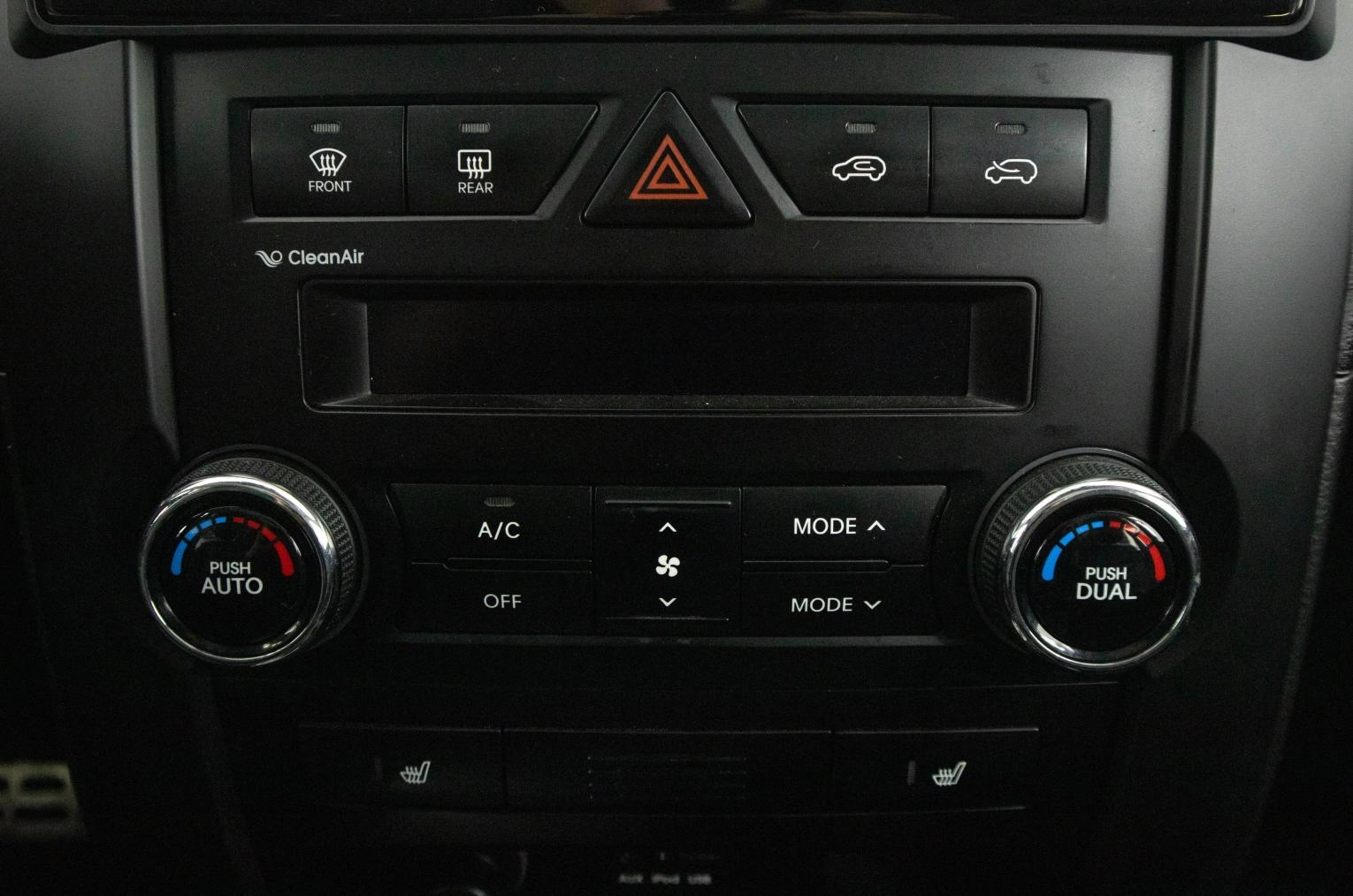 KIA Sorento 16 из 24