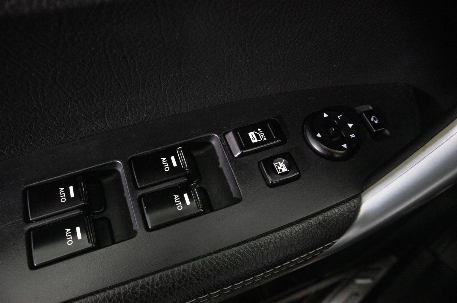 KIA Sorento 23 из 24