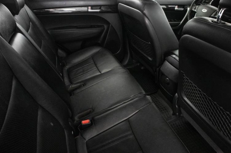 KIA Sorento 10 из 24