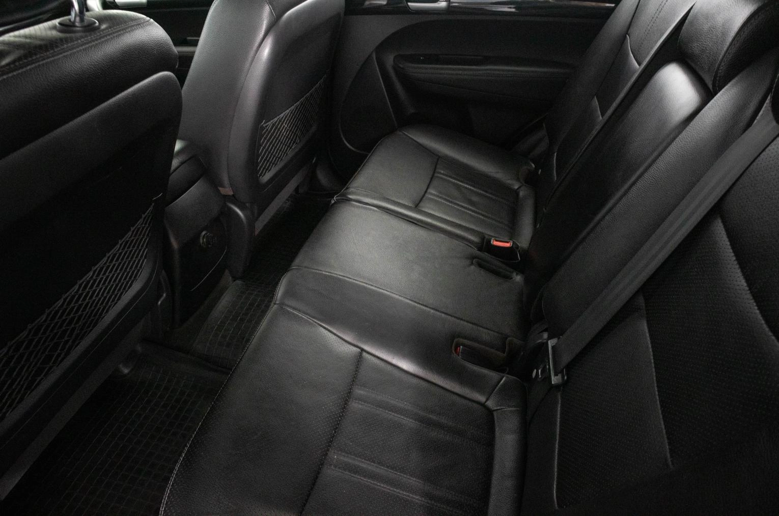 KIA Sorento 9 из 24