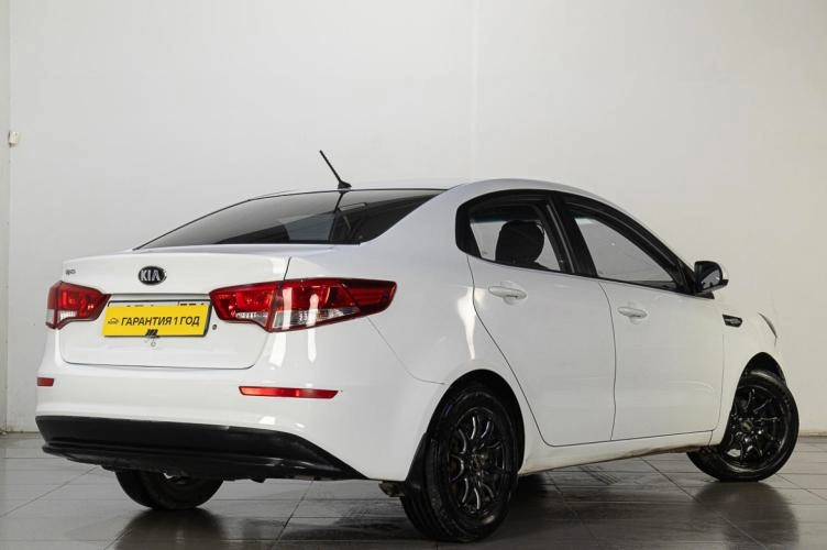KIA Rio 6 из 17