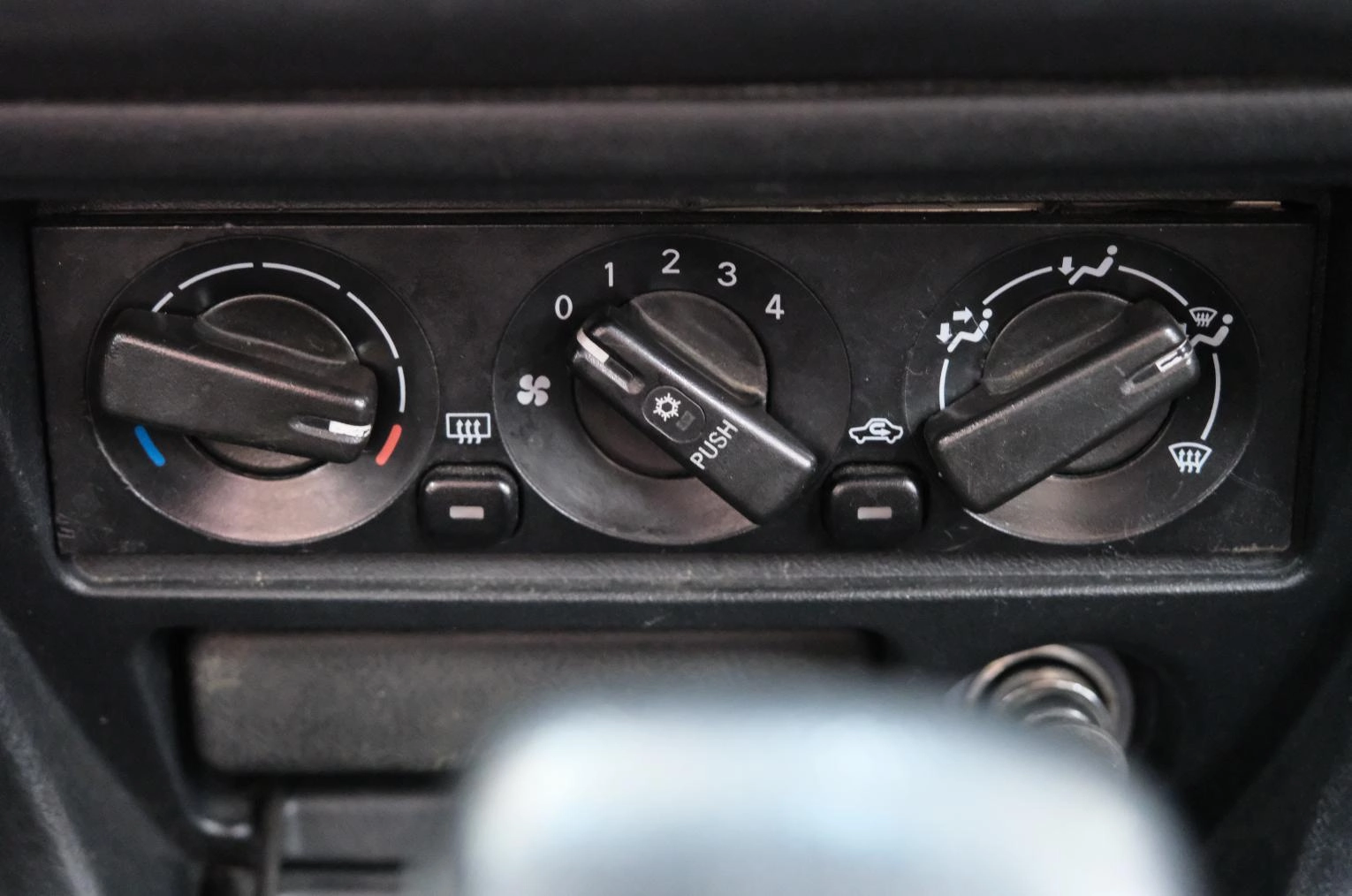 Mitsubishi Pajero Pinin 14 из 21