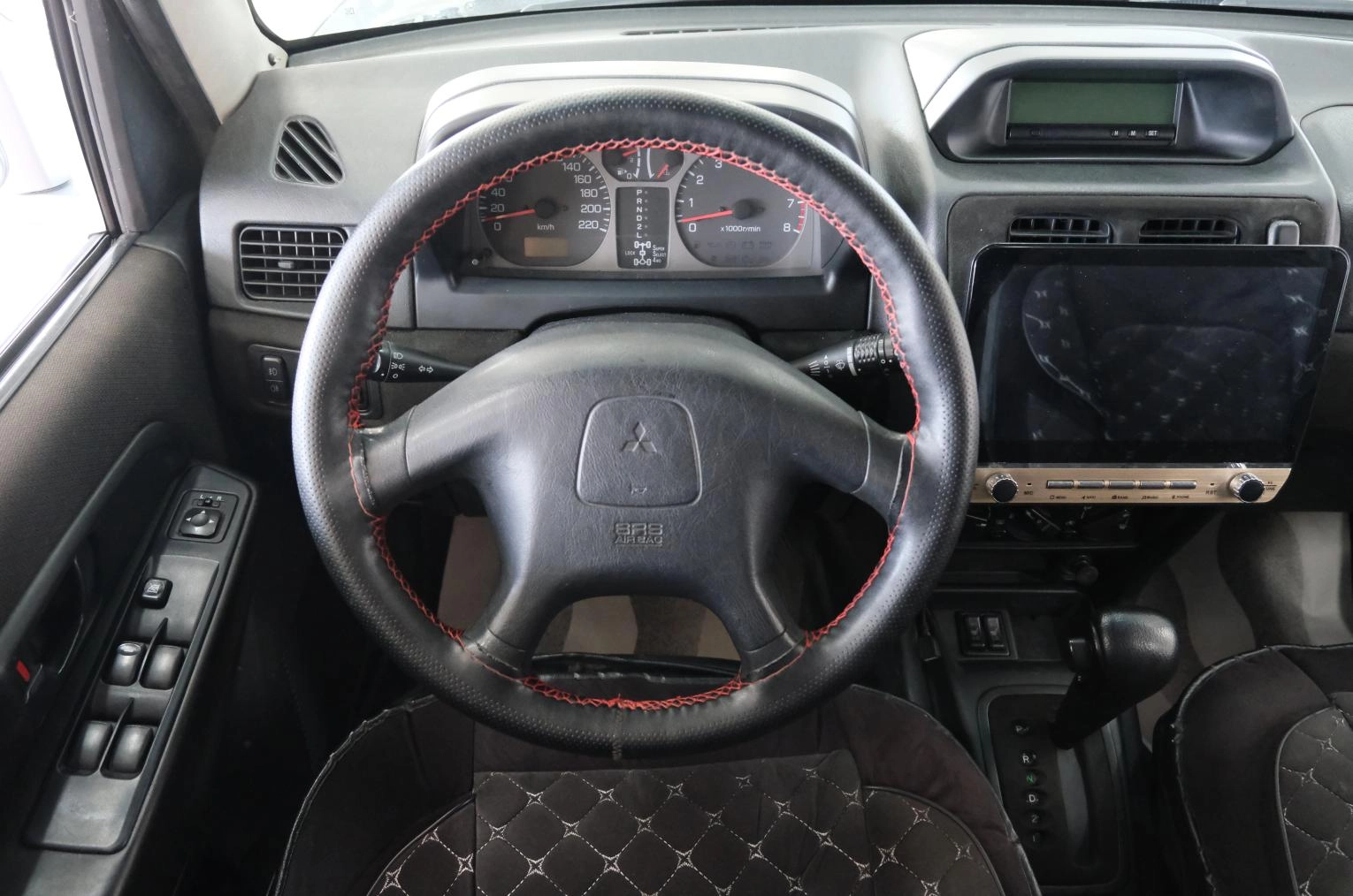 Mitsubishi Pajero Pinin 12 из 21