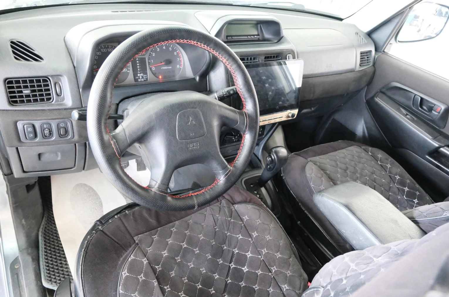 Mitsubishi Pajero Pinin 10 из 21