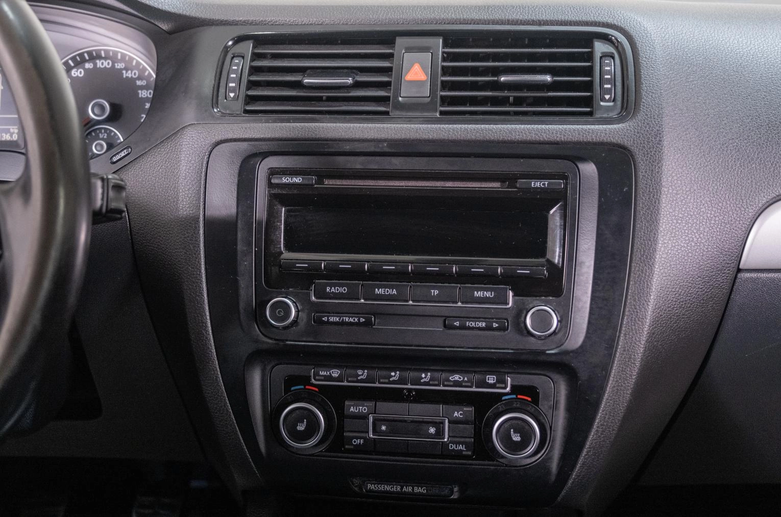 Volkswagen Jetta 12 из 20