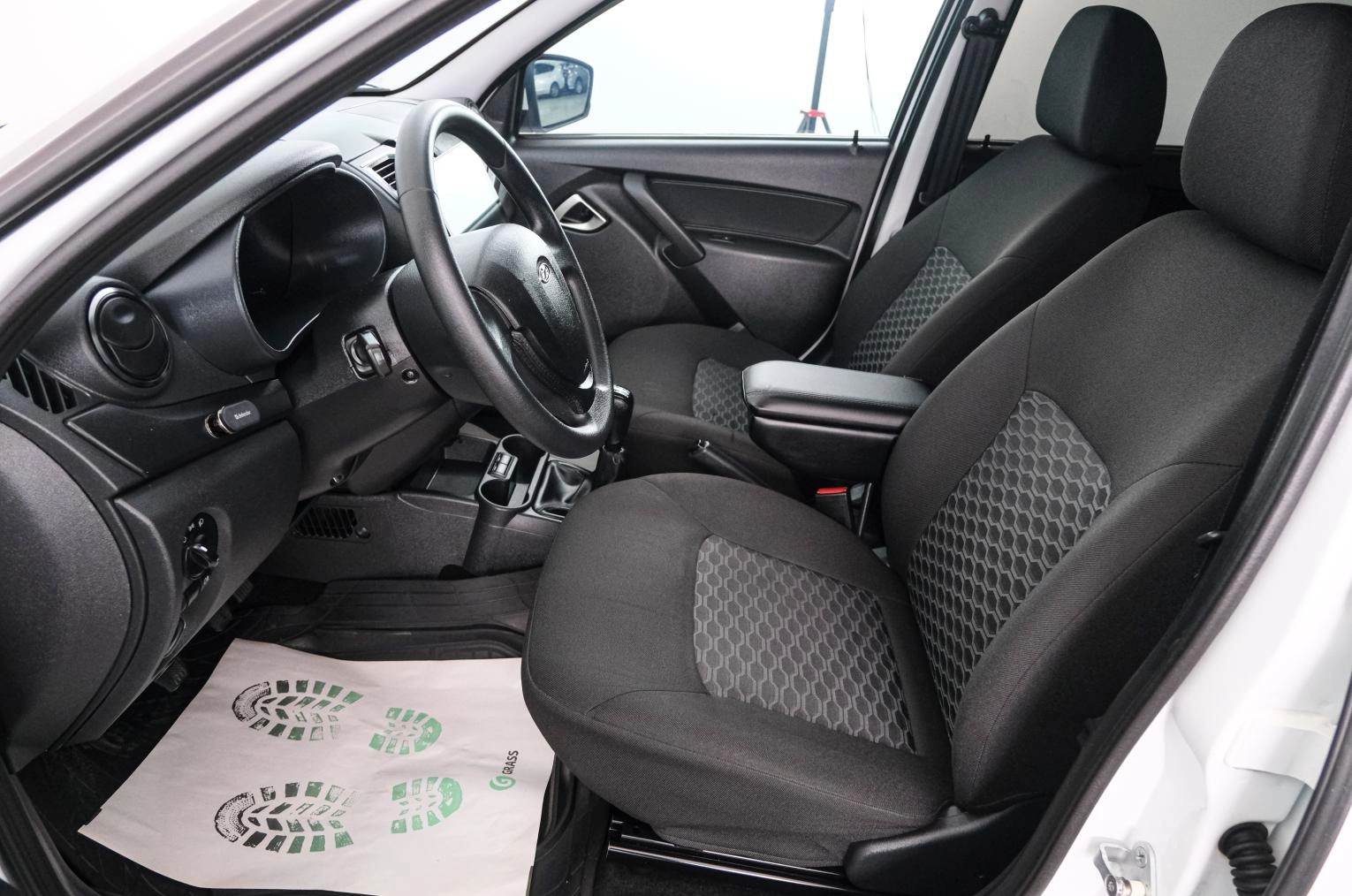 ВАЗ (LADA) Granta 7 из 24