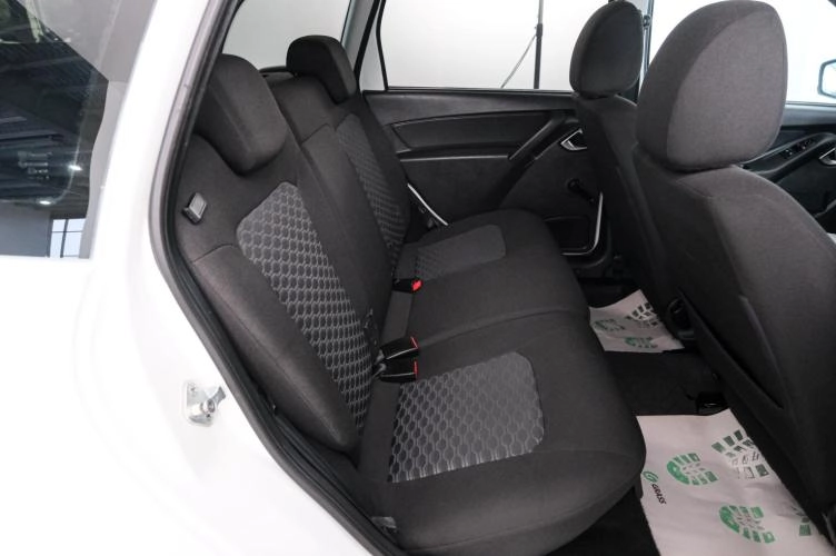 ВАЗ (LADA) Granta 22 из 24