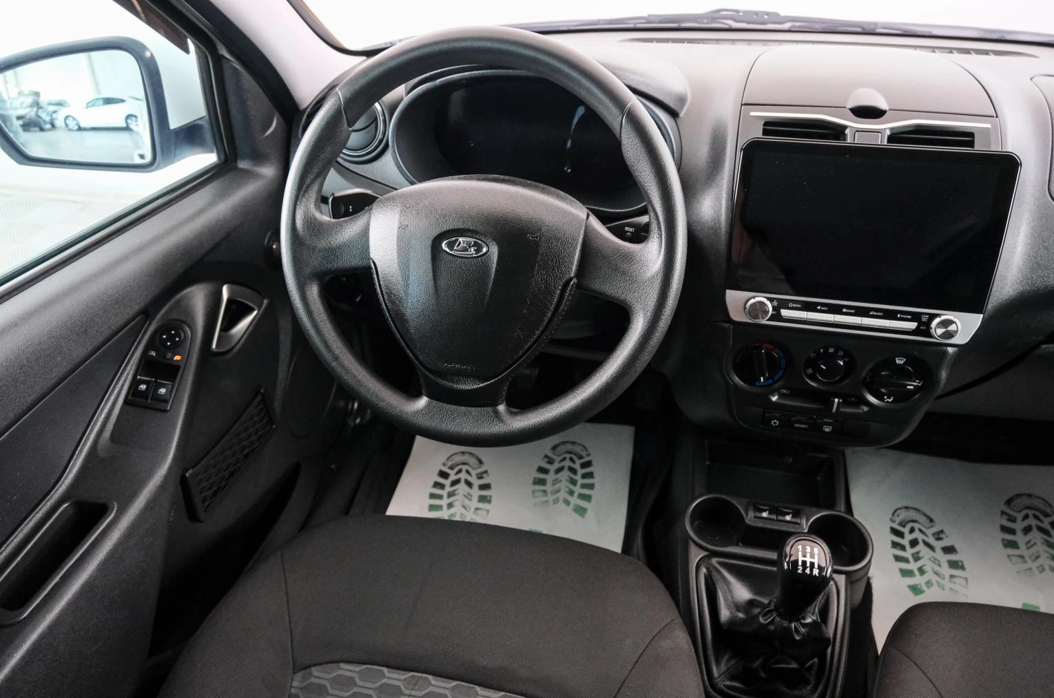 ВАЗ (LADA) Granta 9 из 24