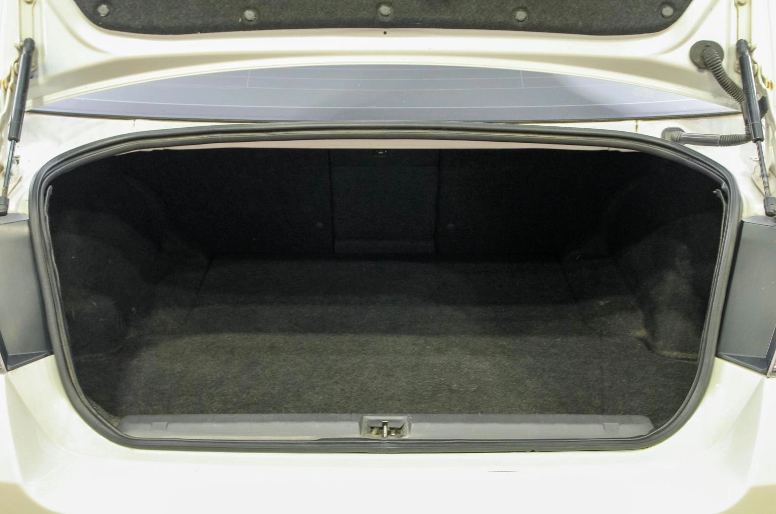 Subaru Legacy 29 из 29