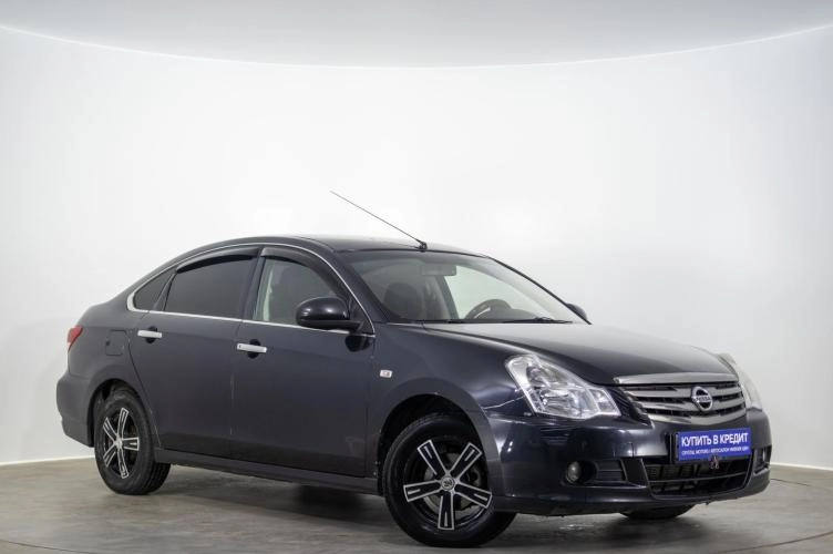 Nissan Almera 1 из 5