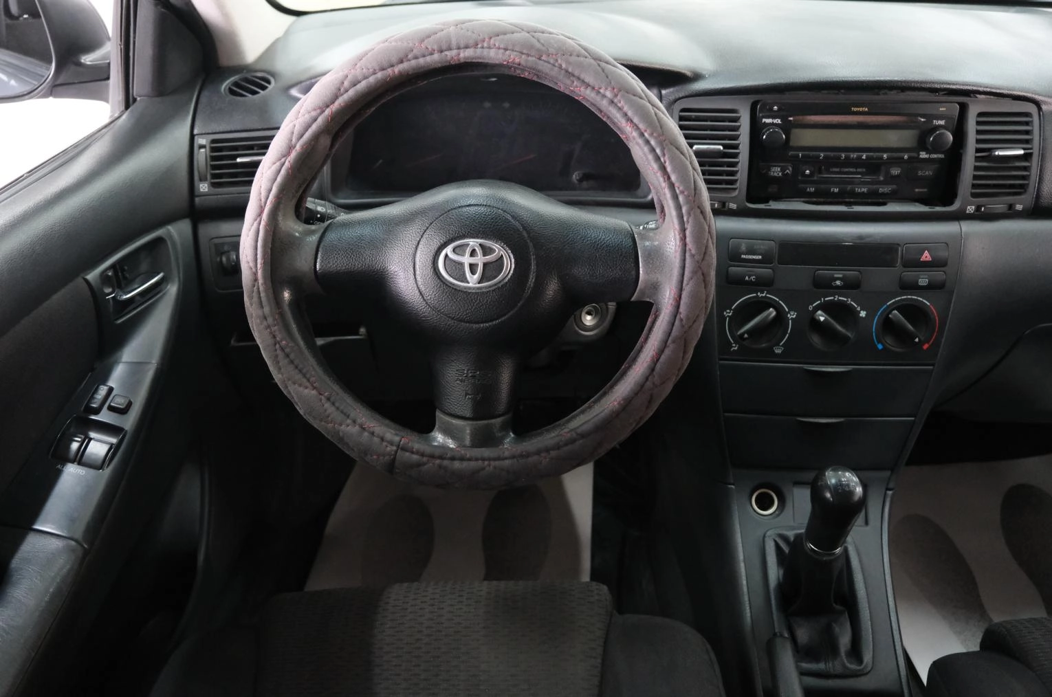 Toyota Corolla 11 из 21