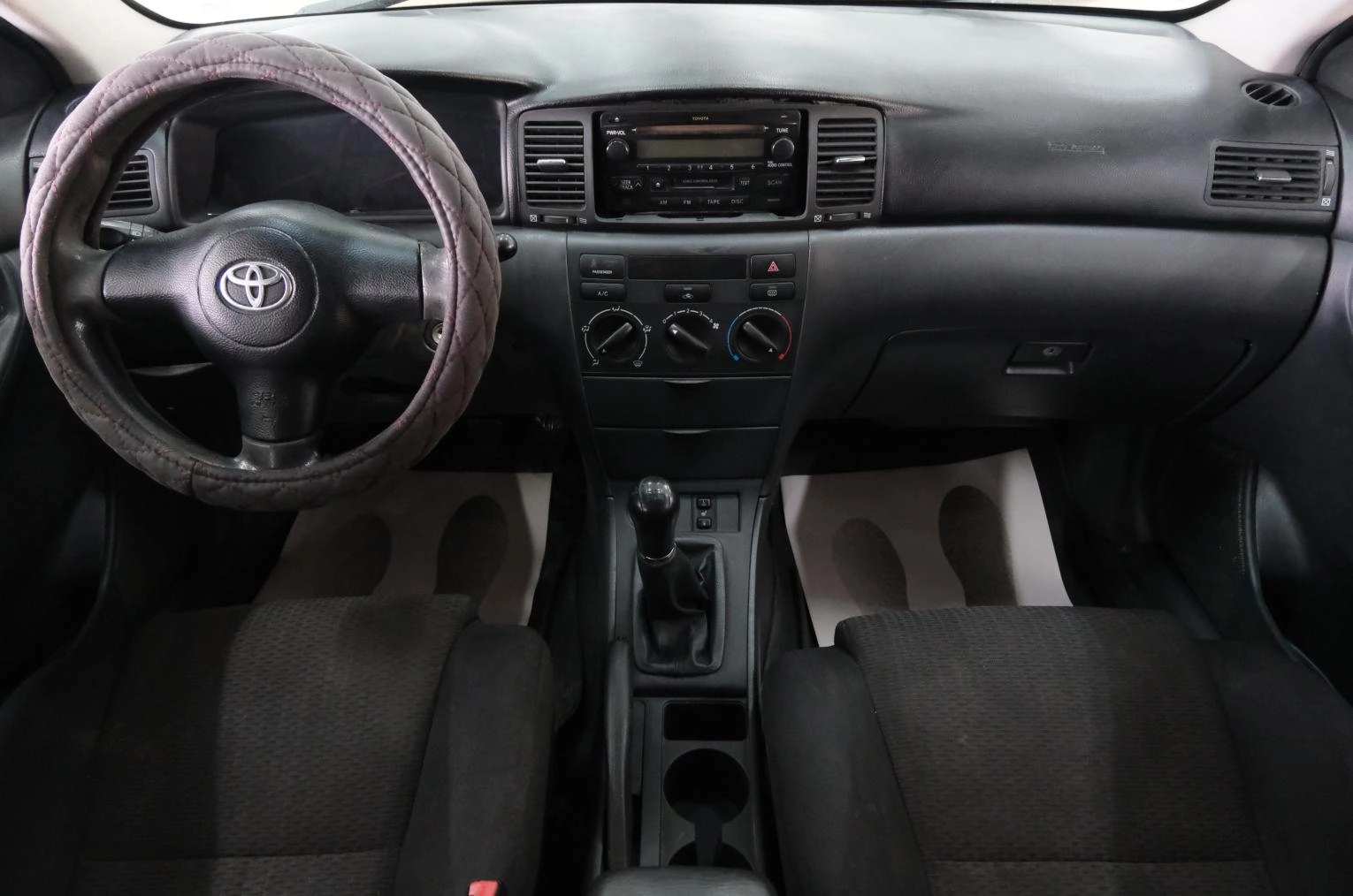 Toyota Corolla 13 из 21