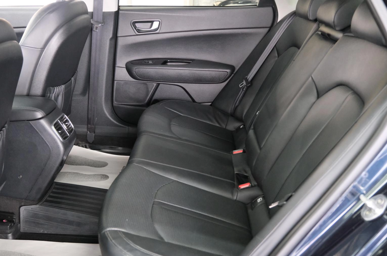 KIA Optima 25 из 27