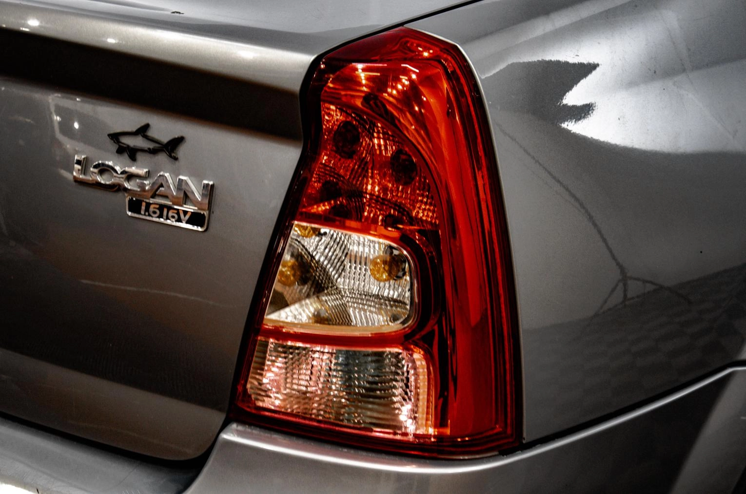 Renault Logan 9 из 22