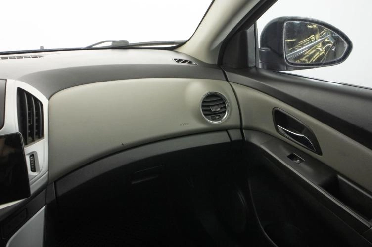 Chevrolet Cruze 13 из 19