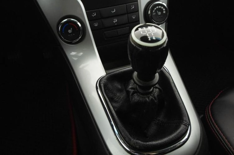 Chevrolet Cruze 17 из 19