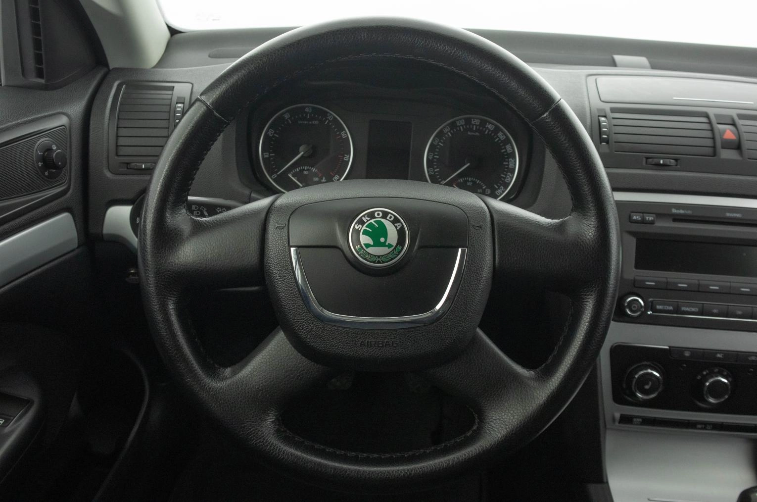 Skoda Octavia 15 из 22