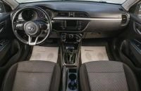 KIA Rio 16 из 19